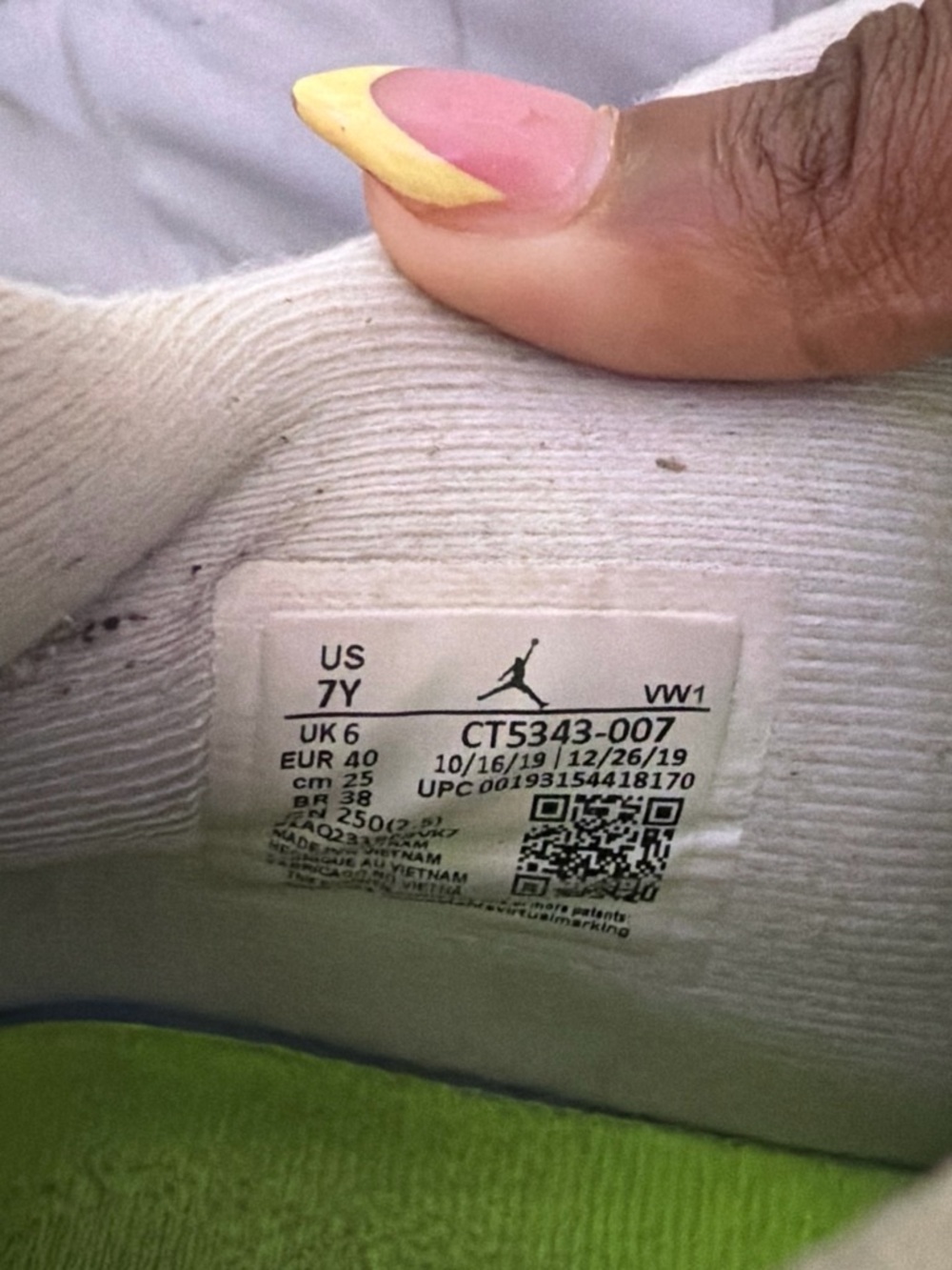 Jordan White Pullover Sweater